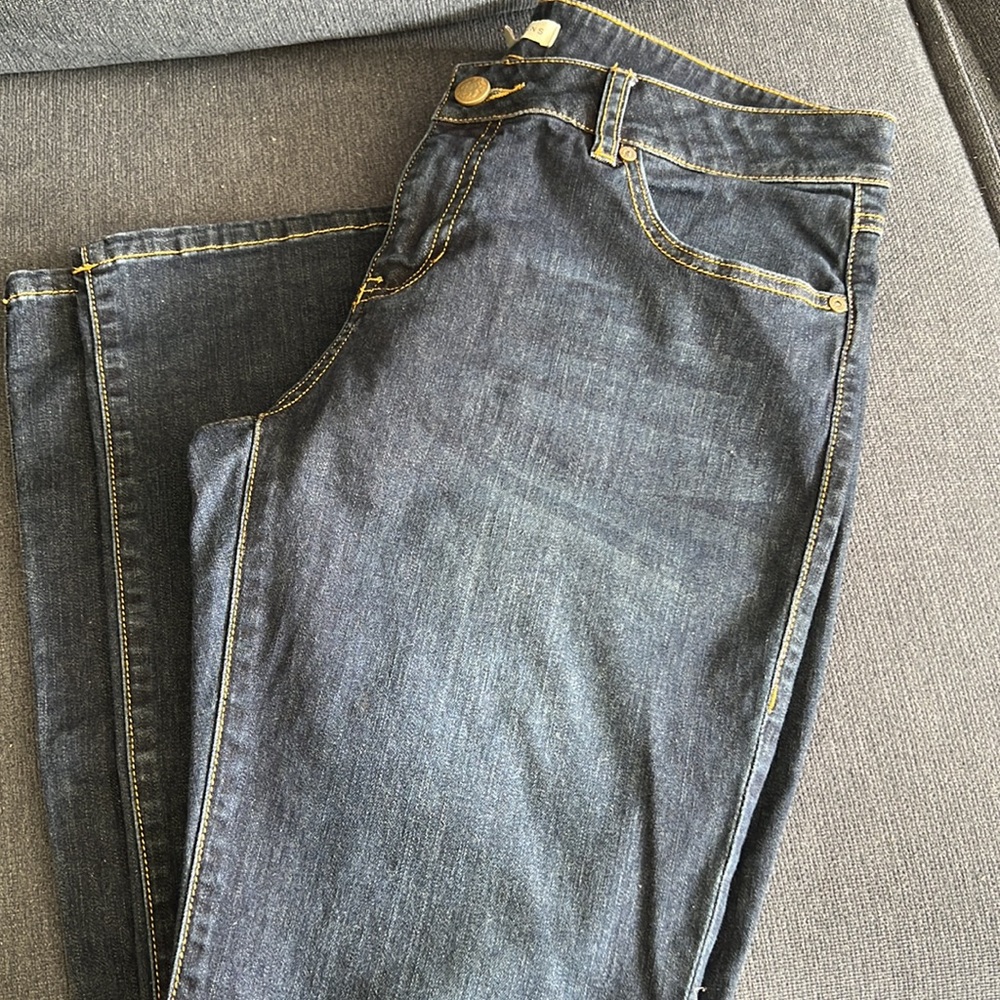 CAbi Jeans Slim Boot Cut Mid Rise Stretch Galaxy Wash Style #916R Size 12